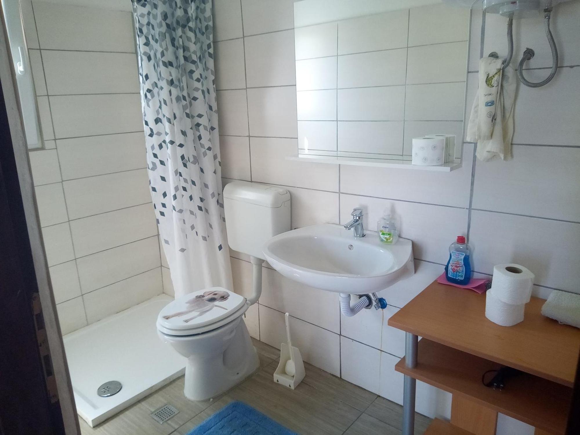 Apartments And Rooms Camelia เปรมันตูรา ภายนอก รูปภาพ